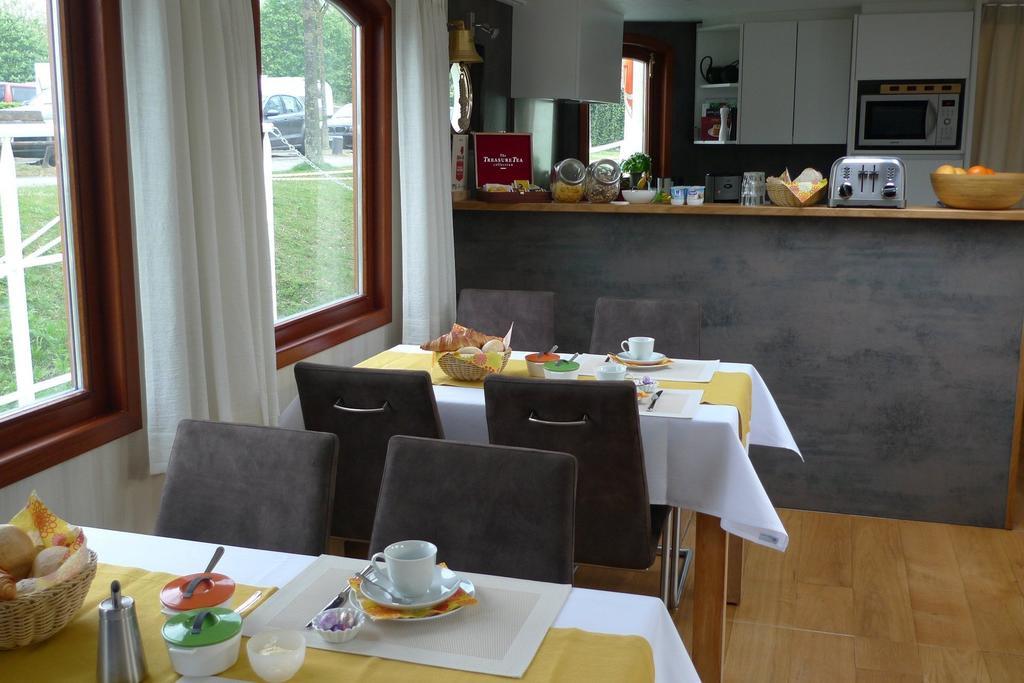 B&B Barge Johanna Brugge Ngoại thất bức ảnh